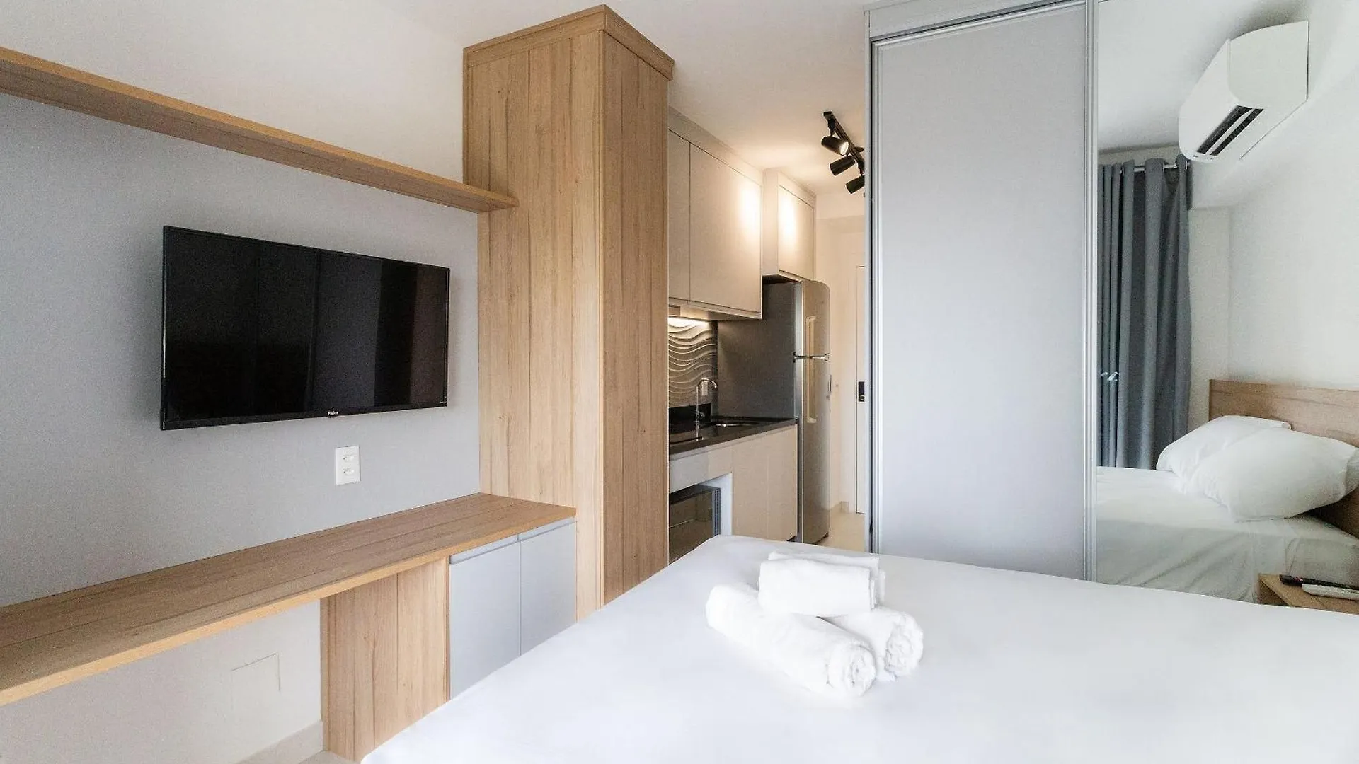 Hub Vila Madalena - Studios Por Temporada Sao Paulo Apartment